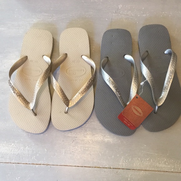 silver havaiana flip flops